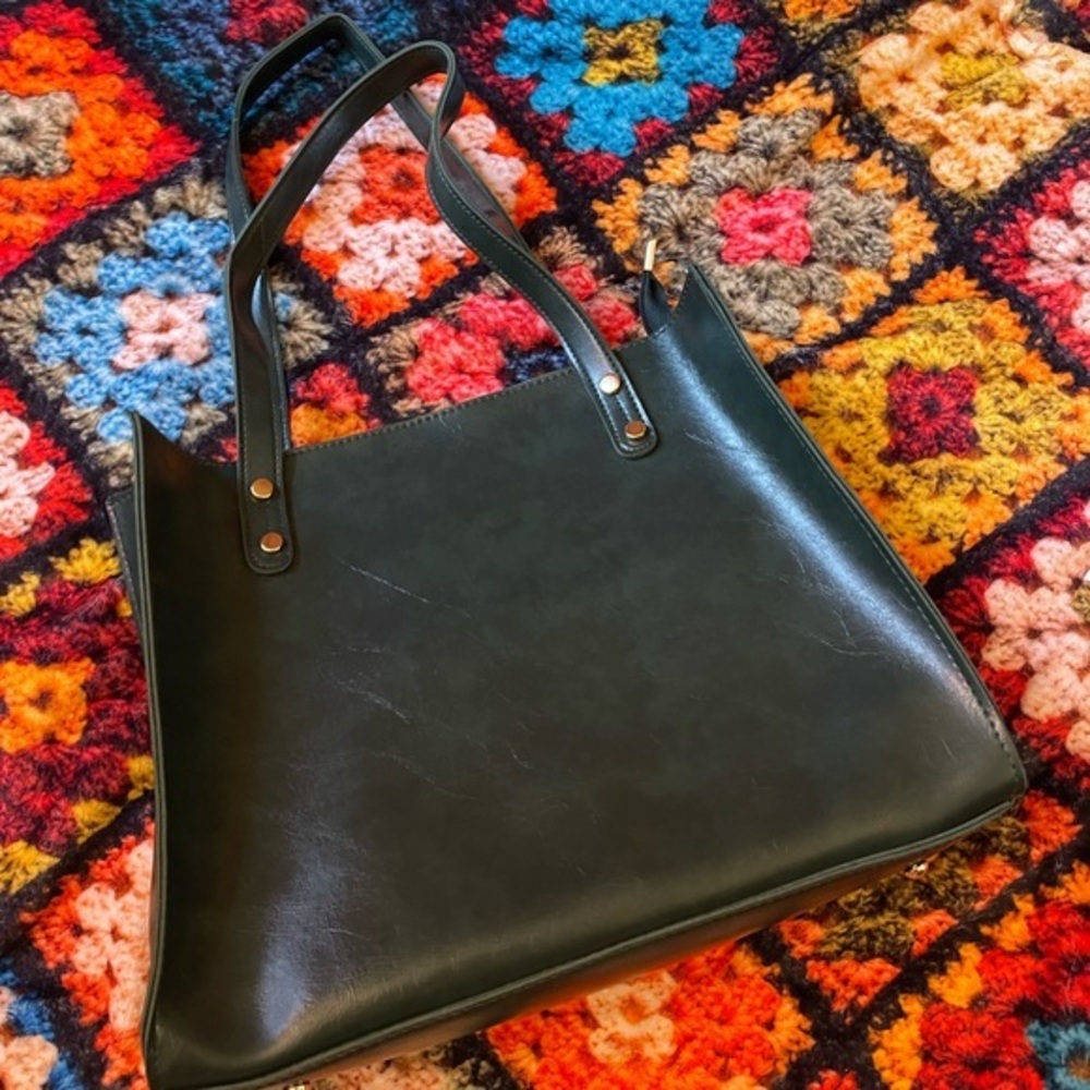 Green Minimalist Tote Bag